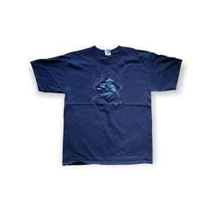 SeaWorld San Antonio embroidered t-shirt